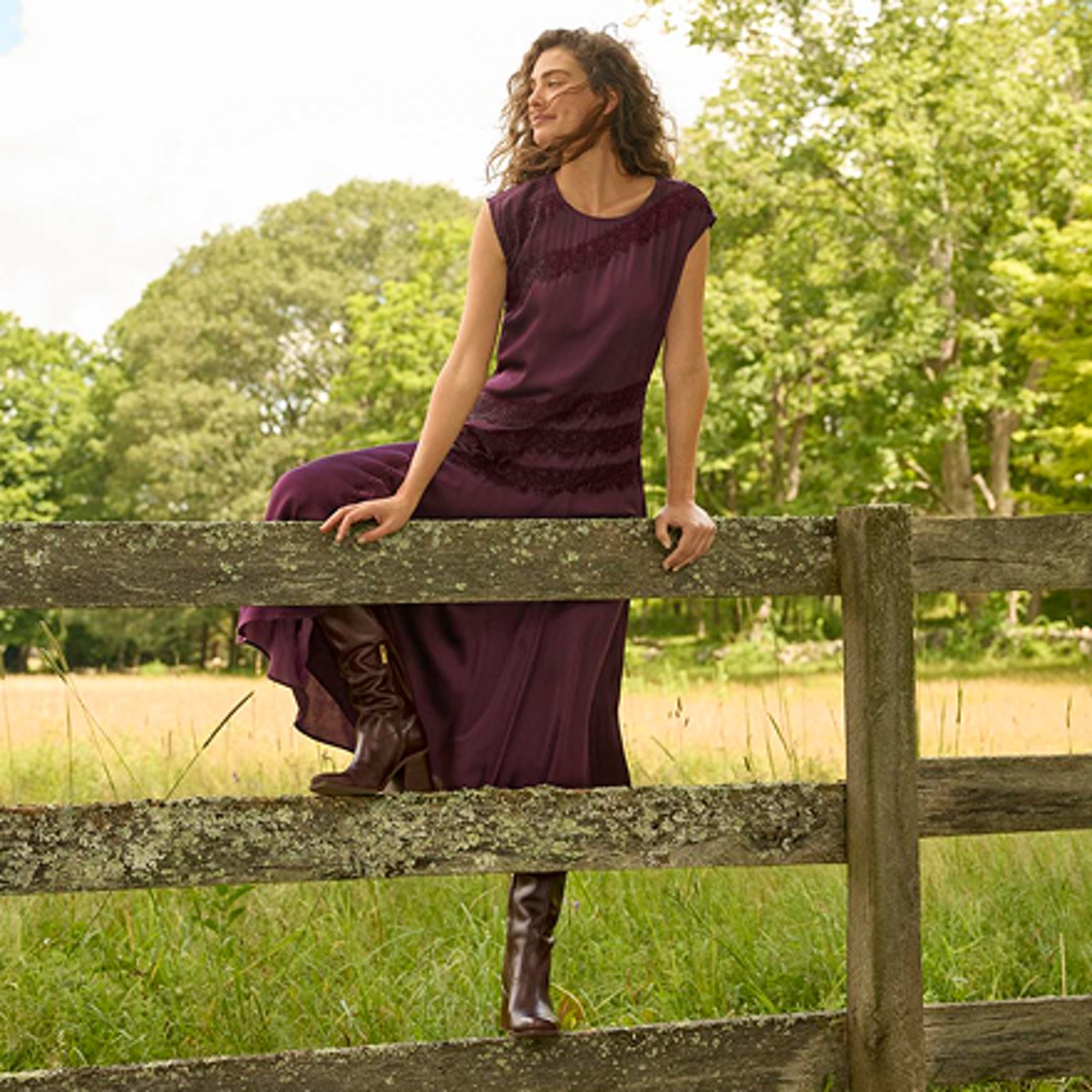 Romantic dresses & separates